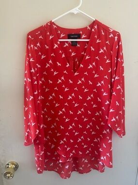 Karen Kane Red Bird-Print V-Neck Tunic